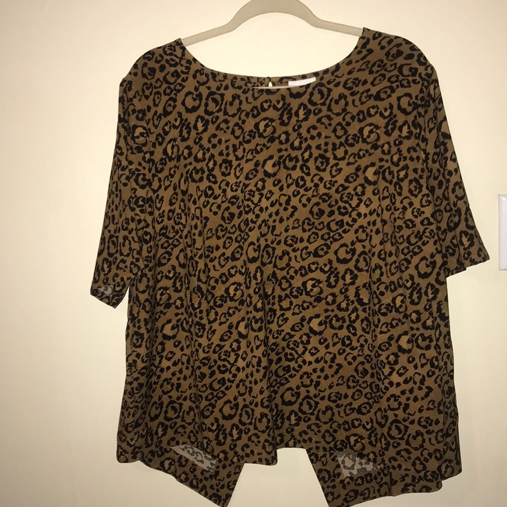 Leopard print blouse!
